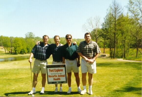 golf1.jpg (43518 bytes)